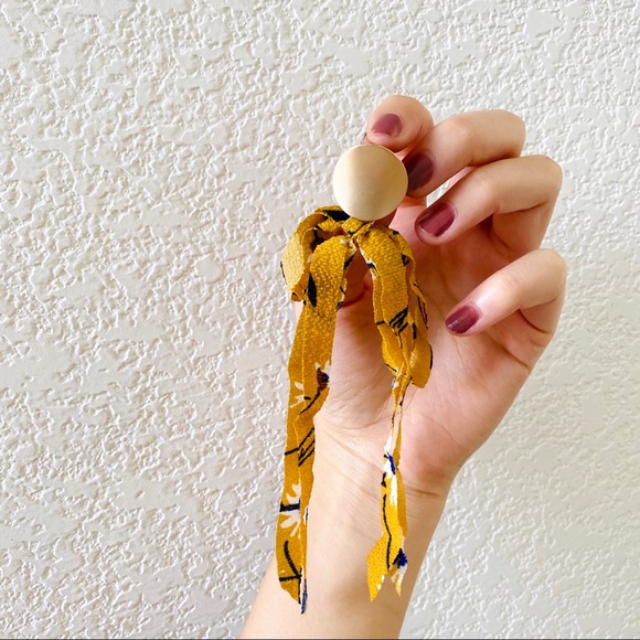Floral Fabric Ribbon Earrings Metal Stud - Picture 6 of 12